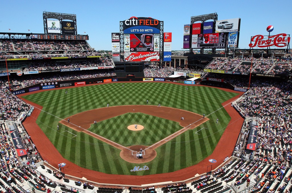 Cincinnati Reds v New York Mets