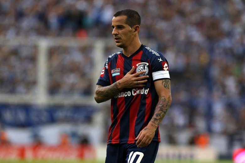 El mediocampista de San Lorenzo Leandro Romagnoli podrá jugar el miércoles ante Bolívar, a pesar de los reclamos del elenco boliviano.