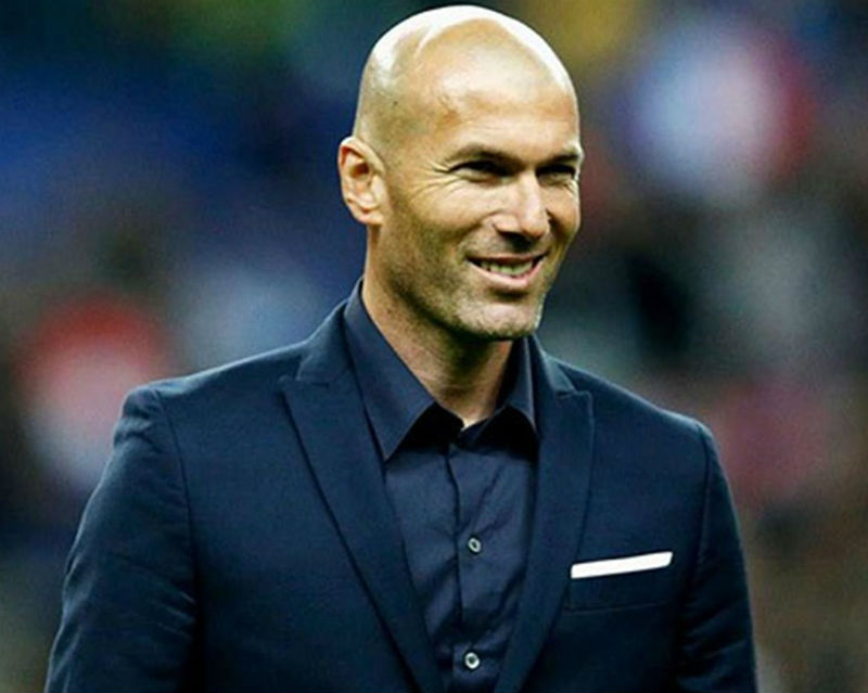 Zidane es el nuevo DT del Real Madrid.